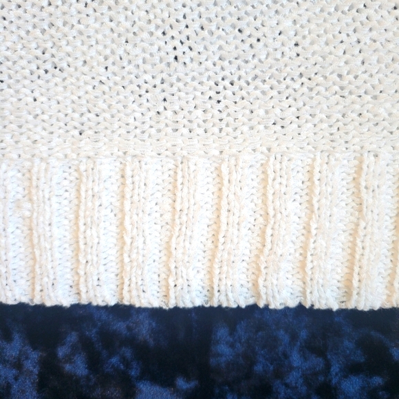 Cyrus White Sweater Vest Top - Picture 5 of 5